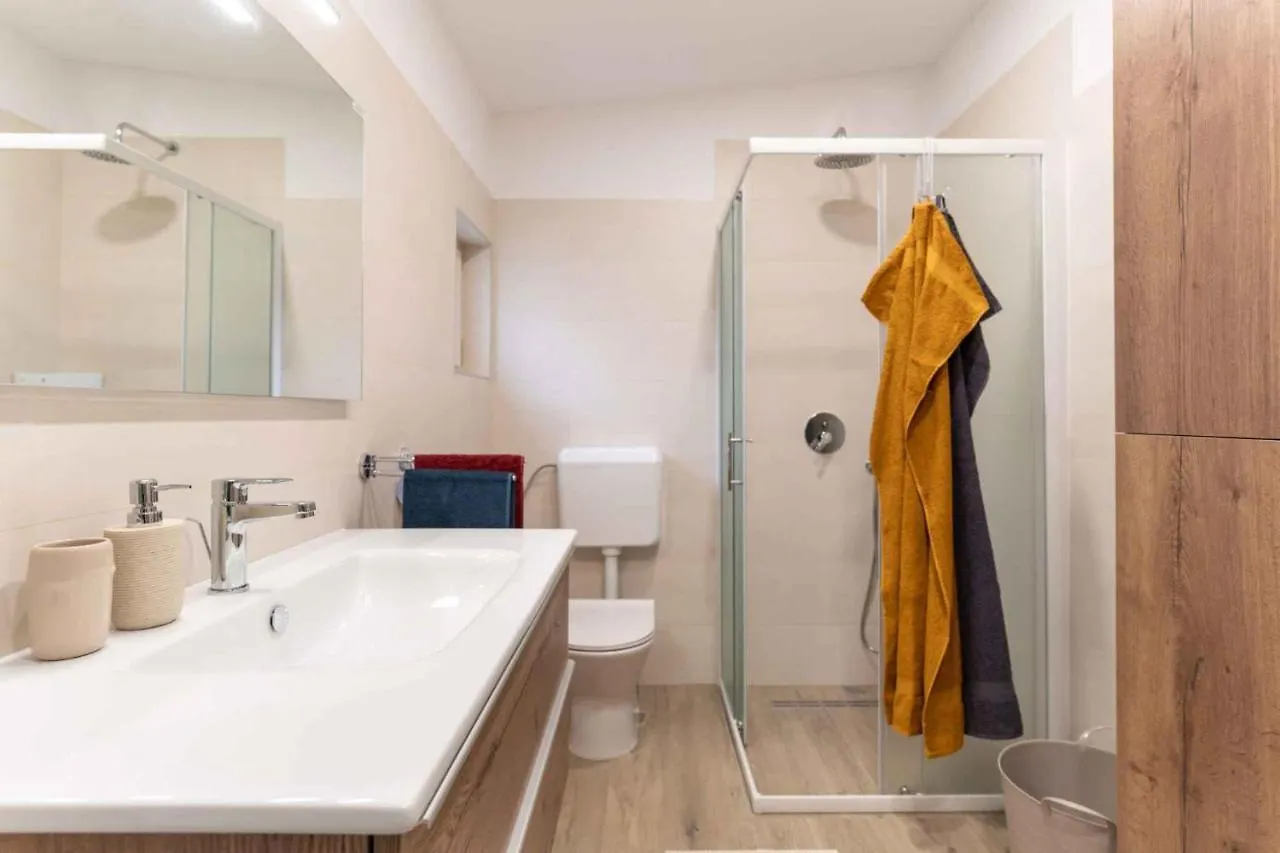 Holiday Home In Rovinj - Istrien 44542