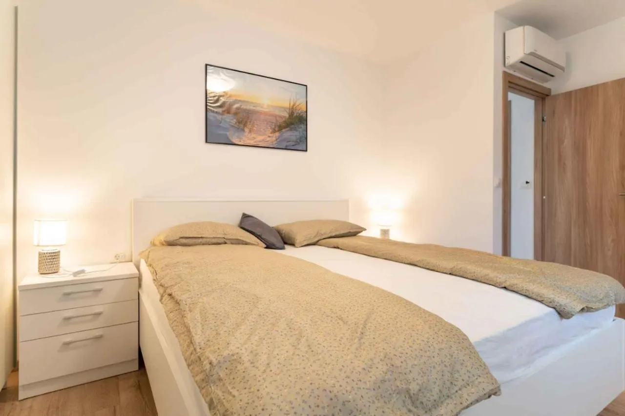 Holiday Home In Rovinj - Istrien 44542 0*,  Croatia